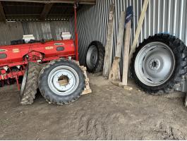 Művelőkerék Case IH JXU 95-ös traktorra