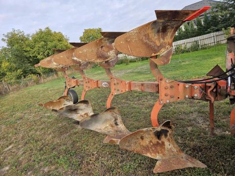 Vogel Noot 4 fejes váltvaforgató eke Vogel Noot 4 fejes váltvaforgató eke