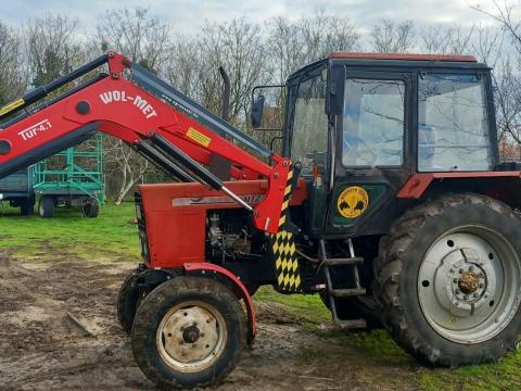 MTZ 80 traktor homlokrakodóval és szervókormánnyal eladó MTZ 80 traktor homlokrakodóval és szervókormánnyal eladó