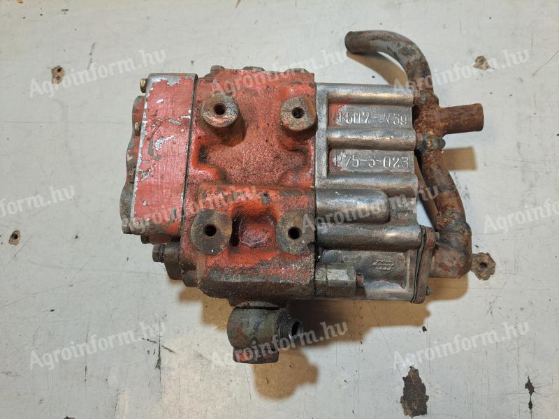 Eladó MTZ hidraulikatömb / hidraulika vezérlőtömb elosztó tömb