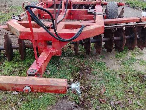 Vontatott tárcsa 3,2 méter eladó – jó állapotú talajművelő gép Vontatott tárcsa 3,2 méter eladó – jó állapotú talajművelő gép