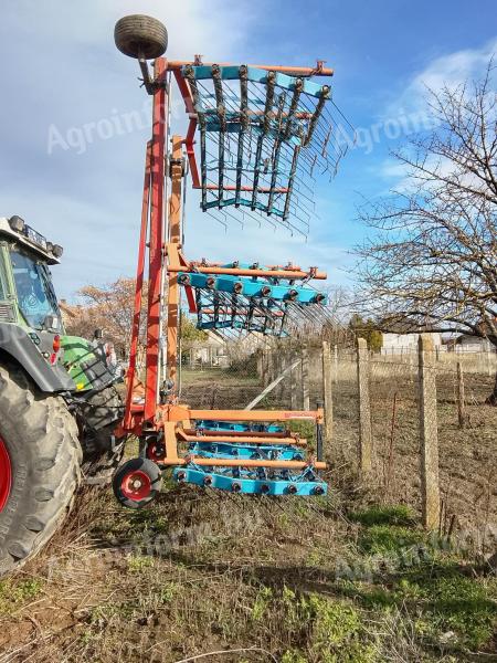 Hatzenbichler gyomfésű eladó, 9 méteres, hidraulikusan nyitható, kiváló állapotban