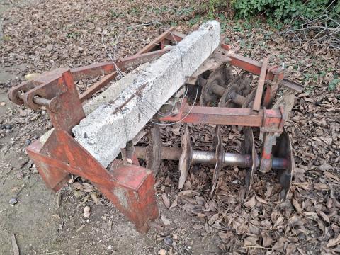 V függesztett tárcsa, 220 cm munkaszélességgel V függesztett tárcsa, 220 cm munkaszélességgel