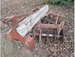 V függesztett tárcsa, 220 cm munkaszélességgel