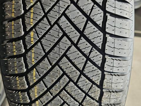 225/55R18 Mileking 4S új négyévszakos gumi akció 225/55R18 Mileking 4S új négyévszakos gumi akció