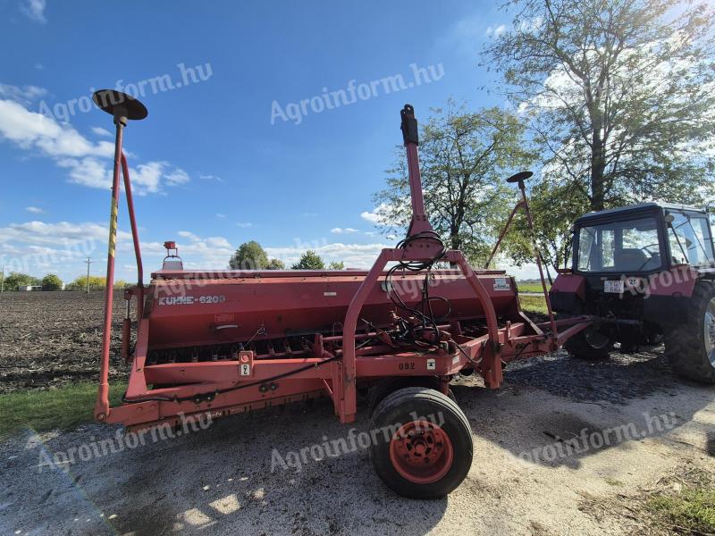 IH Kühne 6200 gabonavetőgép szép,  megkímélt állapotban eladó