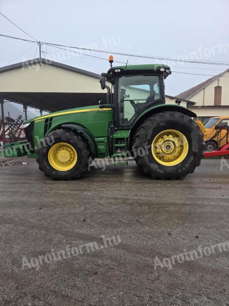 John Deere 8285R eladó, kitűnő állapotban