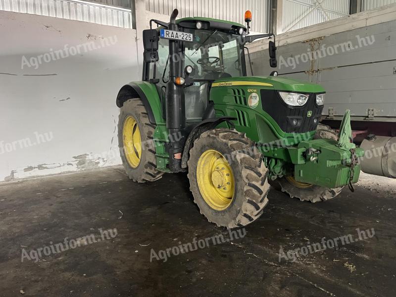 JOHN DEERE 6110M traktor ELADÓ