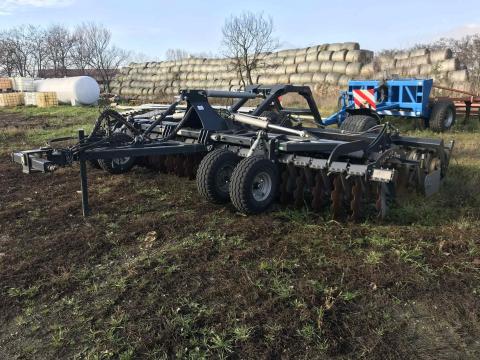 AGRO-TOM ATH 6m-es egyenes tárcsa eladó AGRO-TOM ATH 6m-es egyenes tárcsa eladó