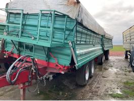 Farmtech TP 1000 (13t) tandem és Farmtech ZDK 1400 (16t) kéttengelyes pótkocsi párban,  azaz 2 kocsi 1 új áráért