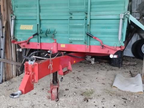 Farmtech billenős pótkocsi Farmtech billenős pótkocsi