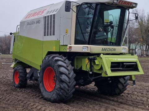 Claas Medion 340 (6 ládás, doblassítós) Claas Medion 340 (6 ládás, doblassítós)