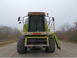 Claas Mega 208