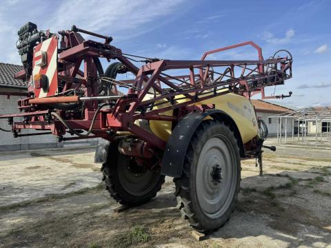 Hardi Navigator 3000L 18 m permetező eladó Hardi Navigator 3000L 18 m permetező eladó