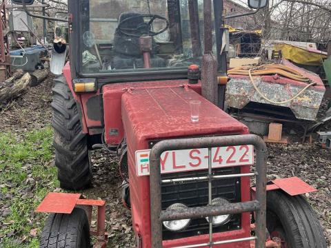 Vladimirec T-25 traktor 