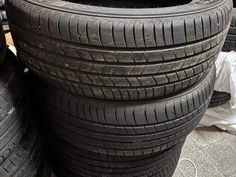 Kumho ECSTA 215/55 R18 95H nyári gumi garnitúra (4 db) Kumho ECSTA 215/55 R18 95H nyári gumi garnitúra (4 db)