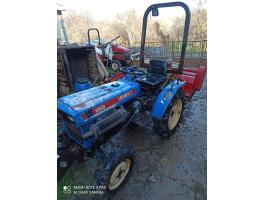 Iseki TX155 traktor kalapácsos zúzóval eladó