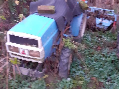 Mitsubishi kistraktor indítási hibával eladó Mitsubishi kistraktor indítási hibával eladó