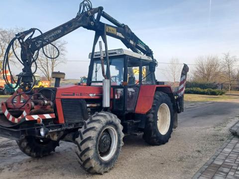 Zetor 12245-ös traktor KCR-70 típusú rakodódaruval