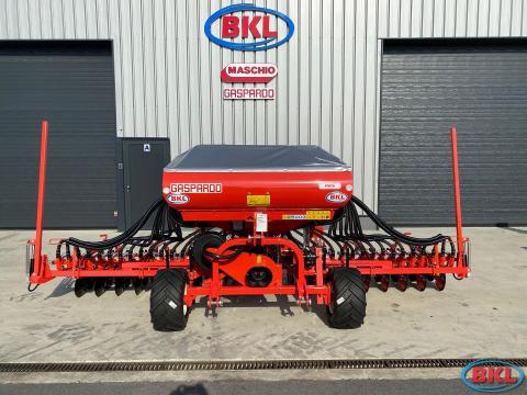 Maschio Gaspardo PINTA 450- pneumatikus gabonavetőgép Maschio Gaspardo PINTA 450- pneumatikus gabonavetőgép