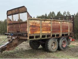 Fortschritt T088 szervestrágyaszóró