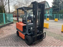 Toyota 6FB25 elektromos targonca eladó