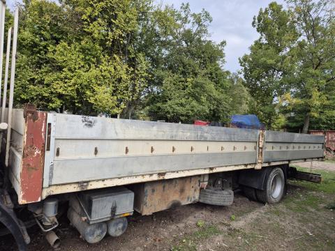 MAN 12.232 típusú tehergépjármű plató eladó