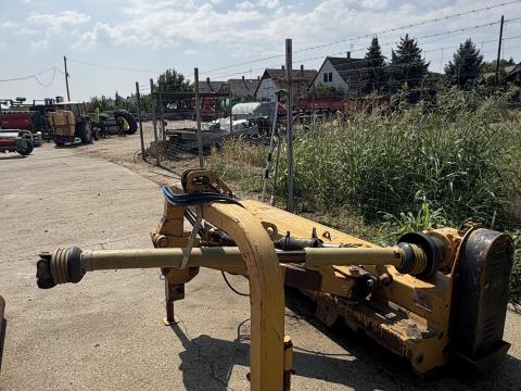 Berti mulcsozó Berti mulcsozó