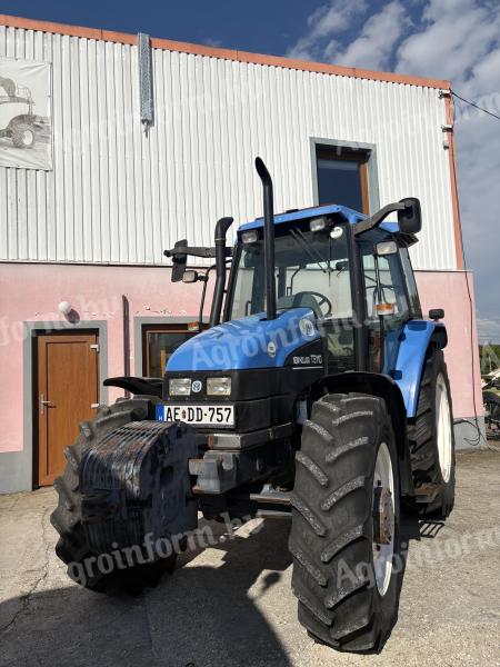 New Holland TS 110