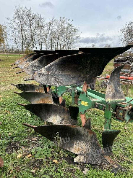 Heger Gasselich 4-es váltvaforgató eke