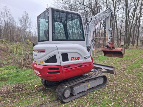Takeuchi TB230 minikotró eladó Takeuchi TB230 minikotró eladó