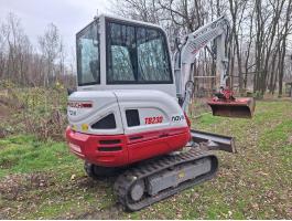 Takeuchi TB230 minikotró eladó
