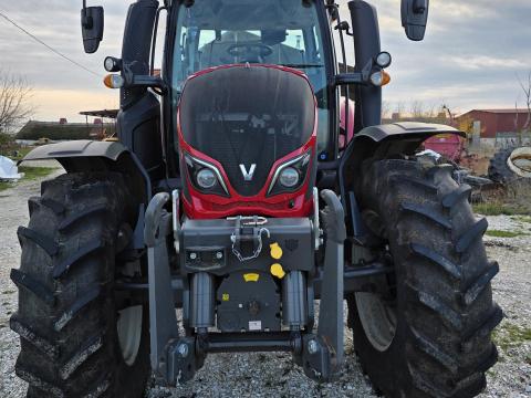 Valtra N124H traktor eladó – 2017-es gyártás, kiváló állapot Valtra N124H traktor eladó – 2017-es gyártás, kiváló állapot