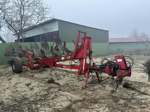 Vogel Noot 6 fejes váltvaforgató eke Vogel Noot 6 fejes váltvaforgató eke