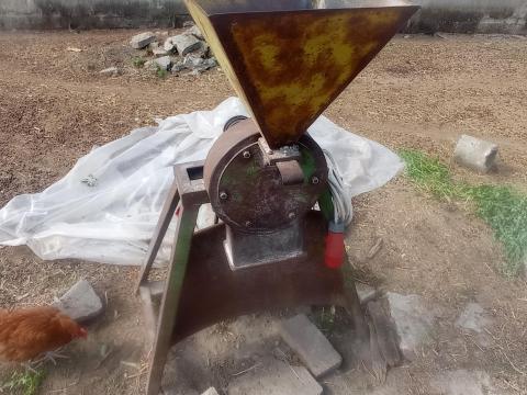 12 kalapácsos terménydaráló (380V) eladó Kiskunfélegyházán – kipróbálható 12 kalapácsos terménydaráló (380V) eladó Kiskunfélegyházán – kipróbálható