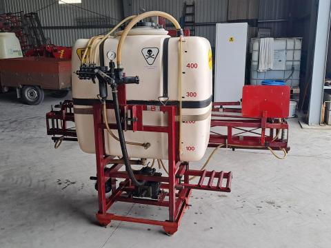 JAR-MET 500/12 függesztett szántóföldi permetező JAR-MET 500/12 függesztett szántóföldi permetező