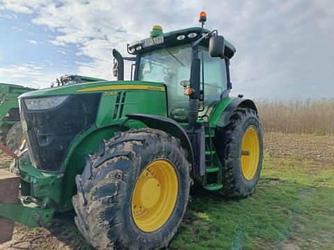John Deere 7230R traktor John Deere 7230R traktor