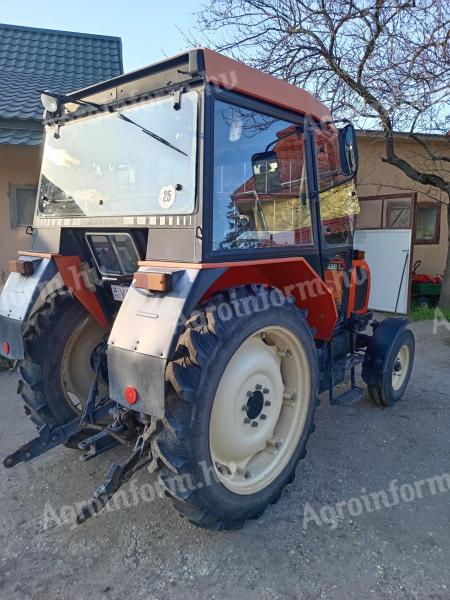 Zetor sorművelő kerék 270/95R36 méretben eladó