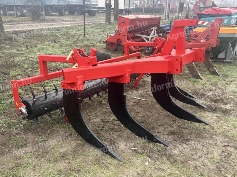 Ih 5 késes talajlazító tüskés hengerrel lazító