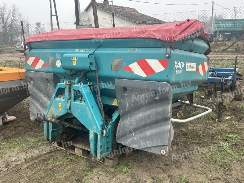 Sulky X40+ függesztett műtrágyaszóró