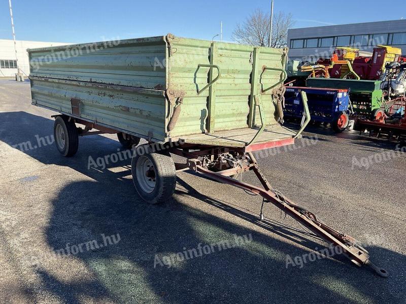 Eladó Brantner 4500 × 1900 három oldalra billenő pótkocsi – Zöld Traktor Kft.