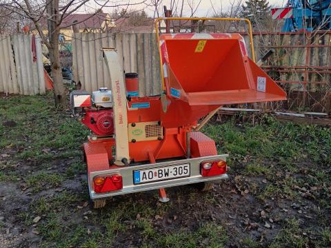 Ágdaráló vontatható Ágdaráló vontatható