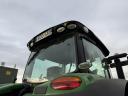John Deere 6215R traktor