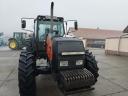 Valtra 8450 140 LE traktor eladó