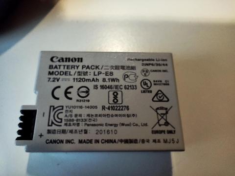 Canon LP-E8 akkumulátor - használt Canon LP-E8 akkumulátor - használt
