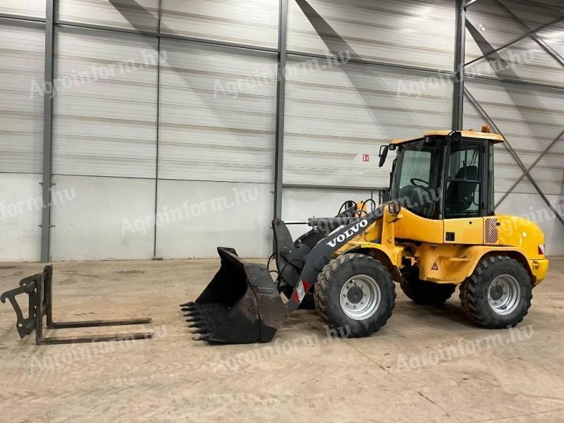 Volvo L 30 B - Z/X / 2011 / 3.576 üzemóra / Lízing 20%-tól