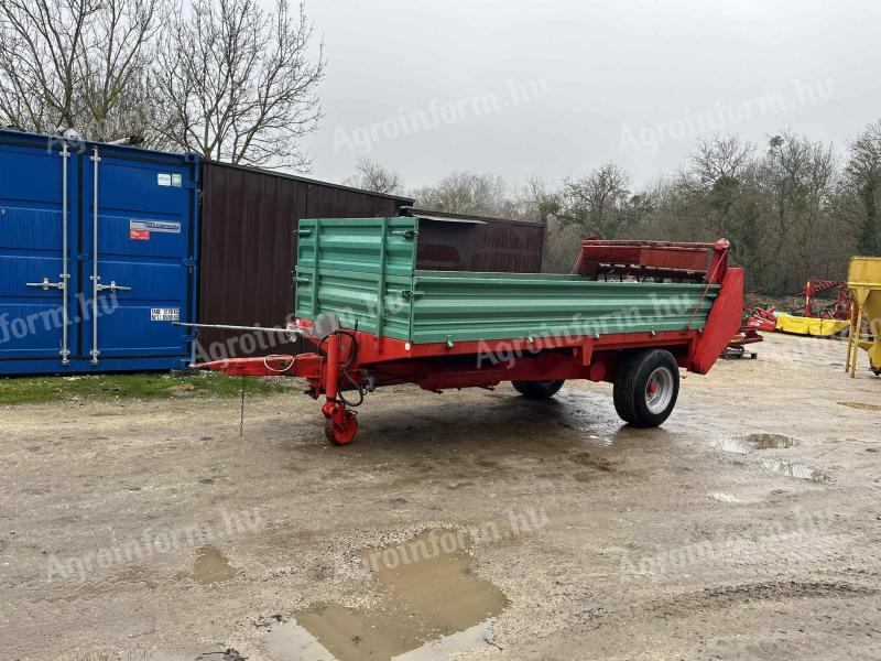 Kirchner 6,5 t szervestrágyaszóró eladó kitűnő állapotban