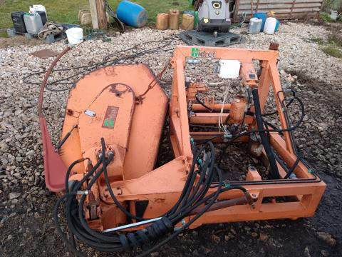 Rézsűkasza Rézsűkasza