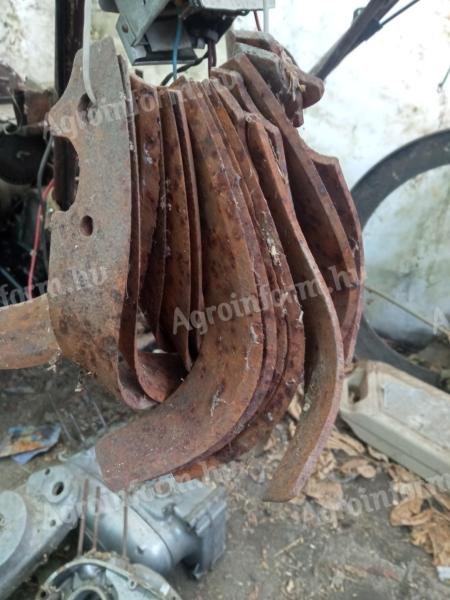 Rotációskapa kés eladó