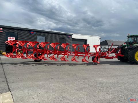 Maschio Gaspardo Unico Max Vario 6+0 - váltva forgató eke hidraulikus fogásszélesség állítással Maschio Gaspardo Unico Max Vario 6+0 - váltva forgató eke hidraulikus fogásszélesség állítással